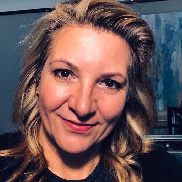 lisaquaschnick